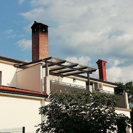 Apartmani Roberta Jurdani Esterno foto