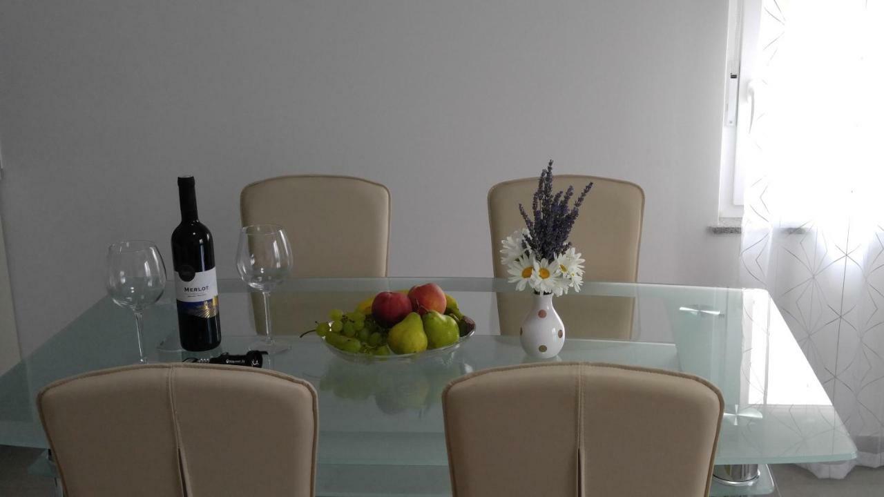 Apartmani Roberta Jurdani Esterno foto