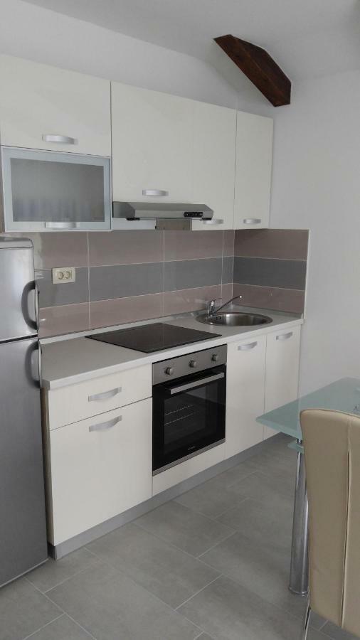 Apartmani Roberta Jurdani Esterno foto