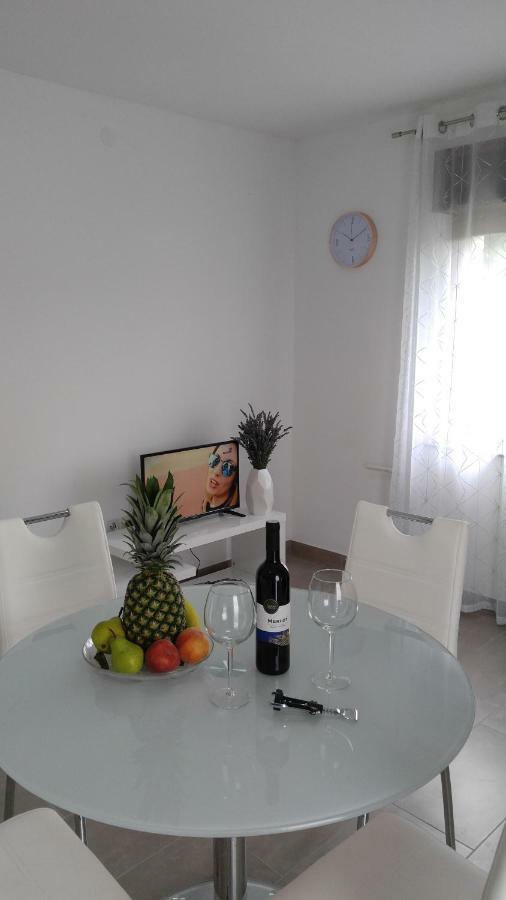 Apartmani Roberta Jurdani Esterno foto