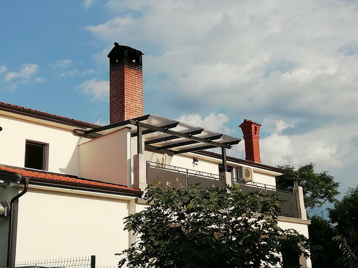Apartmani Roberta Jurdani Esterno foto