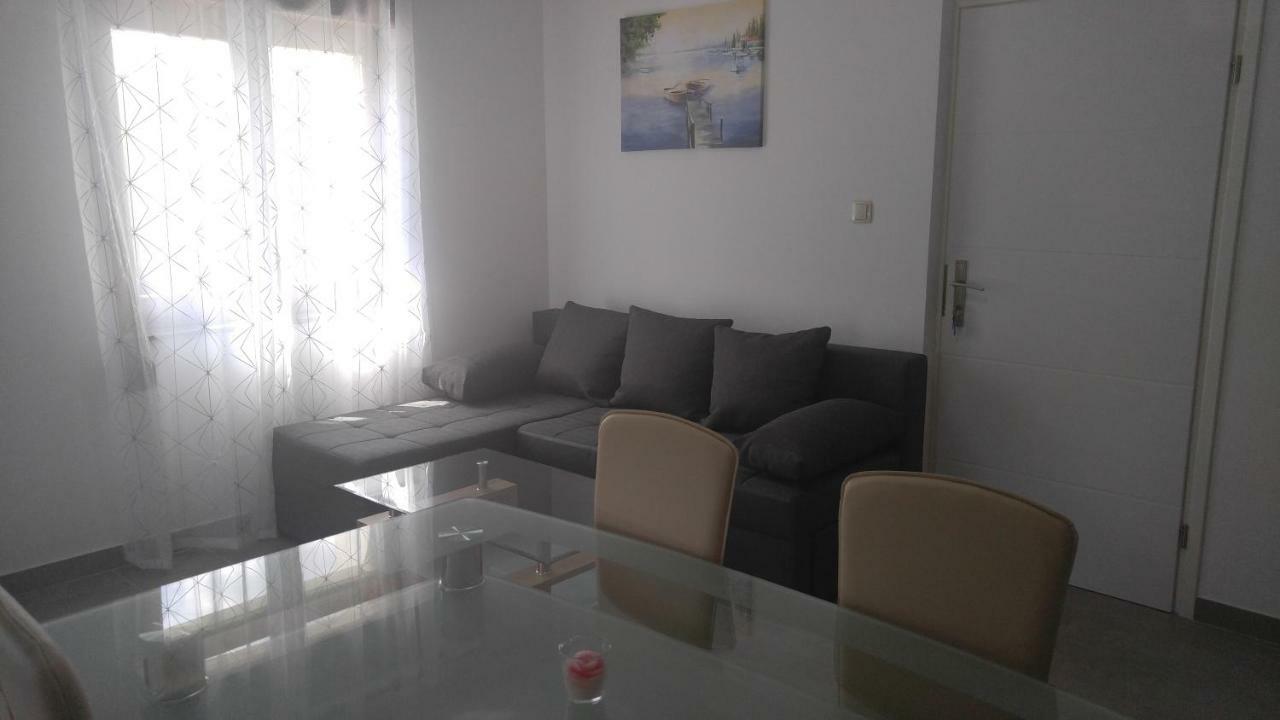 Apartmani Roberta Jurdani Esterno foto
