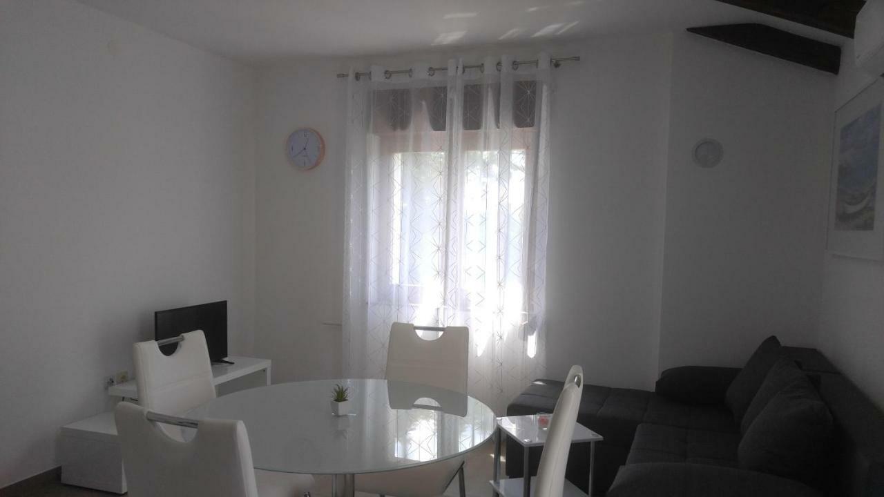Apartmani Roberta Jurdani Esterno foto