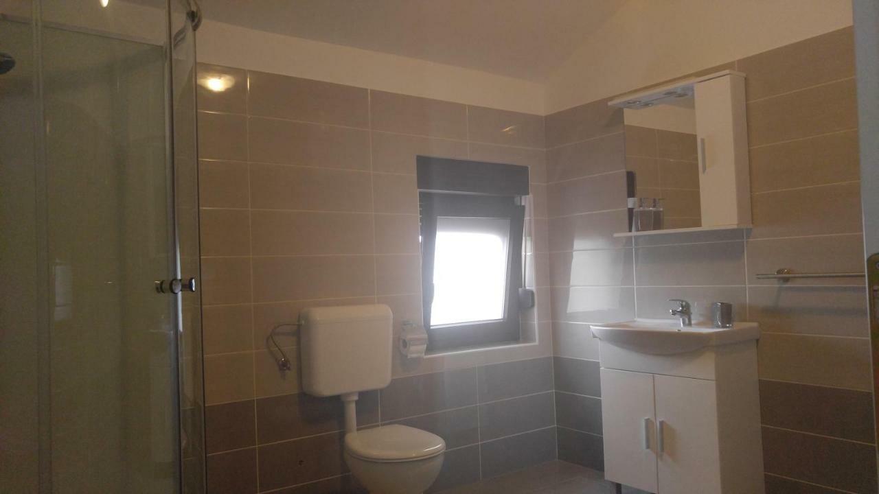 Apartmani Roberta Jurdani Esterno foto